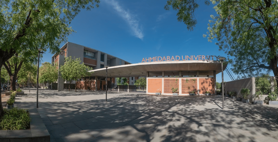 Ahmedabad University, Amrut Mody School of Management Campus Infrastructure photo 30